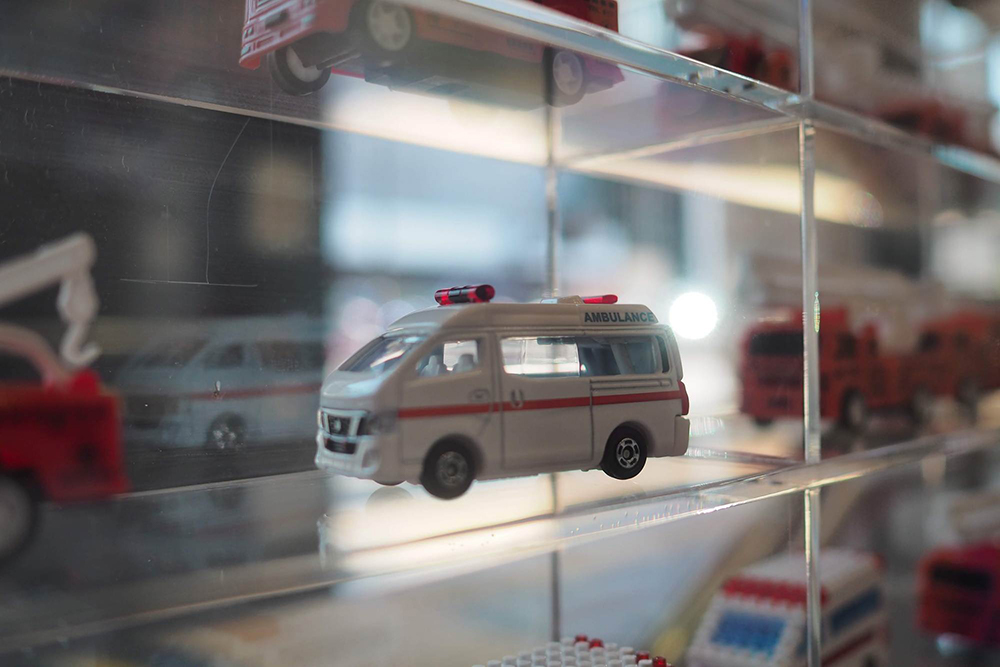 フィギュア コレクション棚